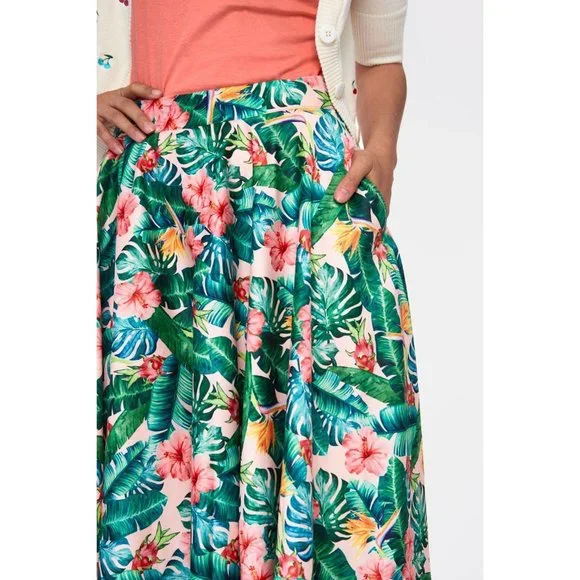Voodoo Vixen Valentina Skirt in Tropical Print - Picture 3 of 4